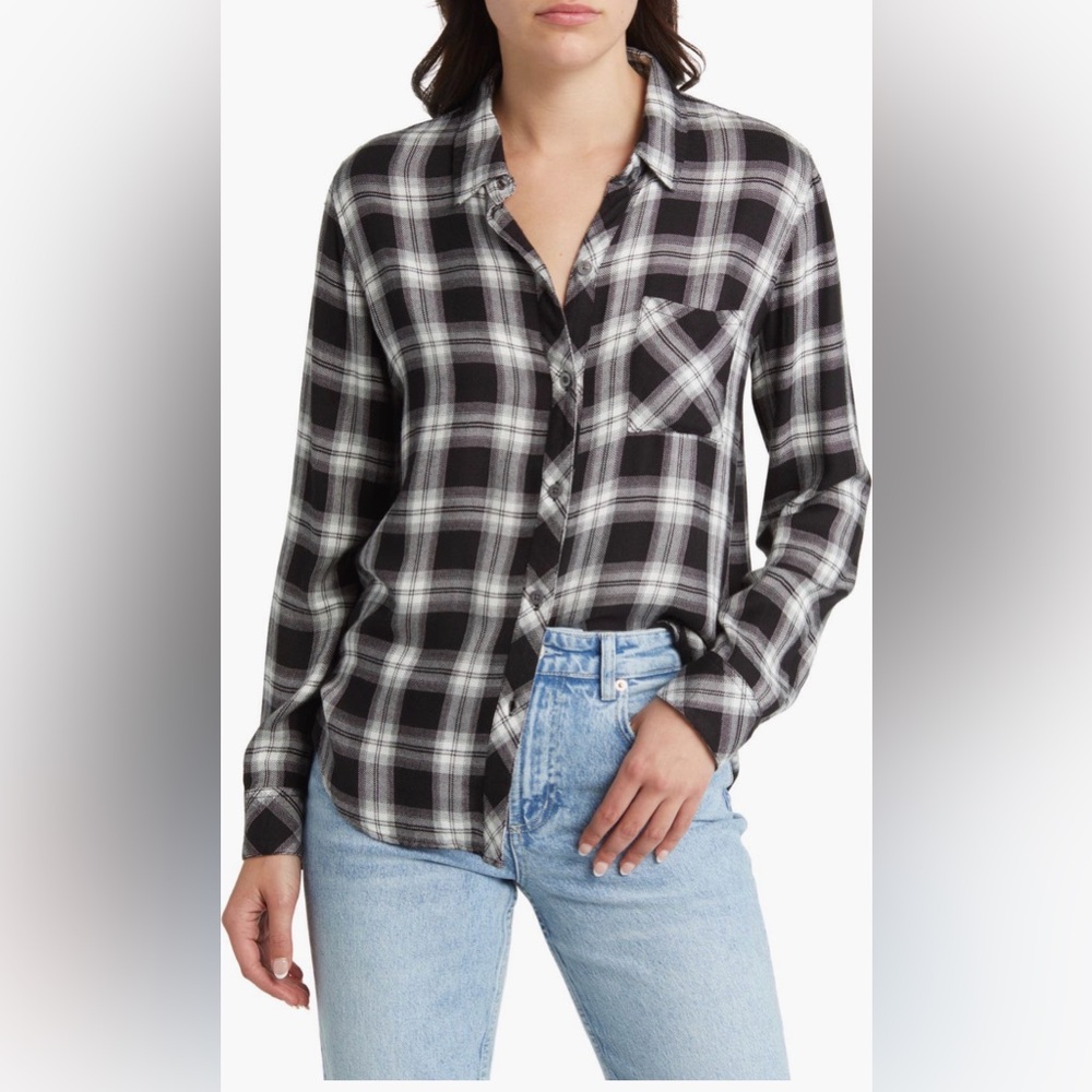 Rails Hunters Plaid Button-Up Women's Shirt. Size M